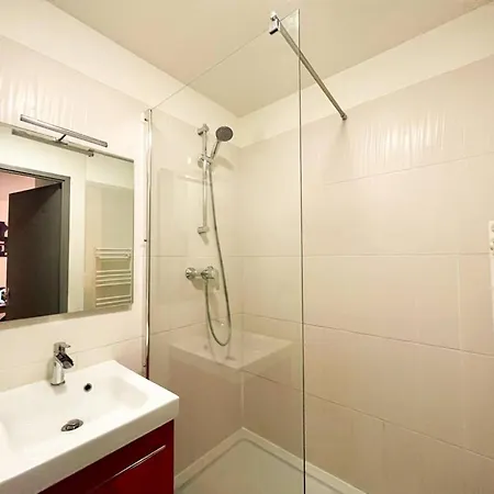 Cobalt - Check In H24 - Wifi * Villeurbanne